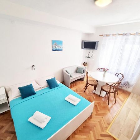 Apartman Bidol Makarska Bagian luar foto