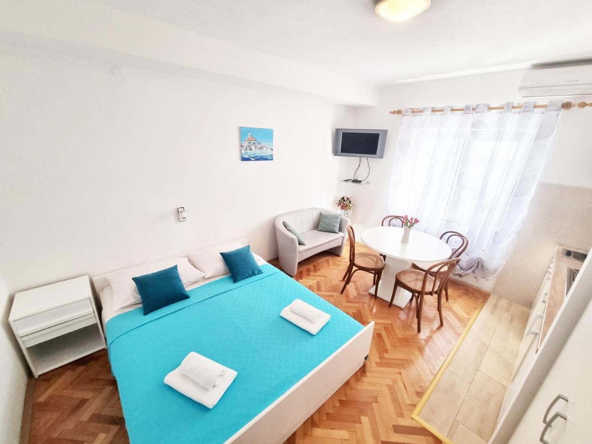 Apartman Bidol Makarska Bagian luar foto