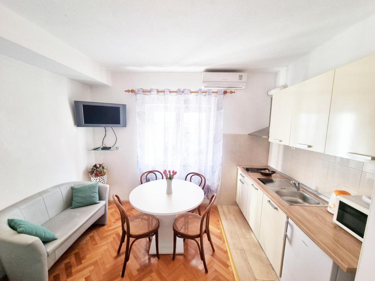 Apartman Bidol Makarska Bagian luar foto