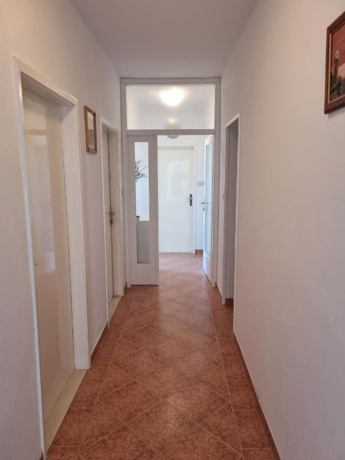 Apartman Bidol Makarska Bagian luar foto