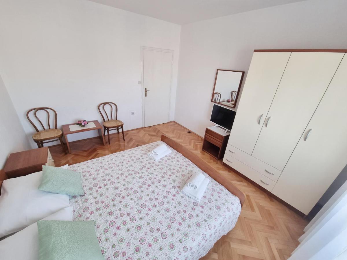 Apartman Bidol Makarska Bagian luar foto